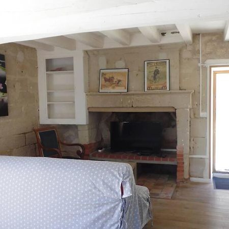Maisonnette 40 m² avec parking privé Doue-en-Anjou Esterno foto