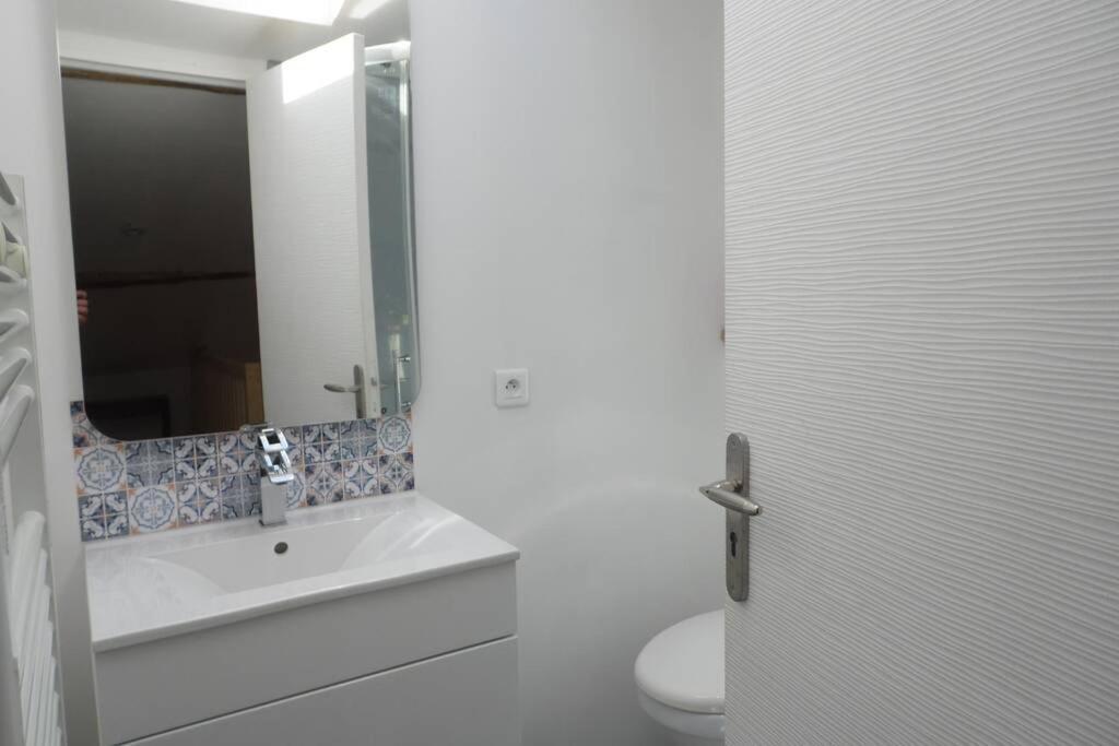 Maisonnette 40 m² avec parking privé Doue-en-Anjou Esterno foto